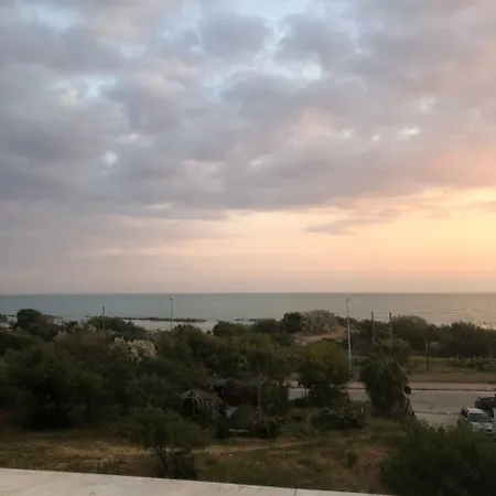Plemonsicily'S Home 3*